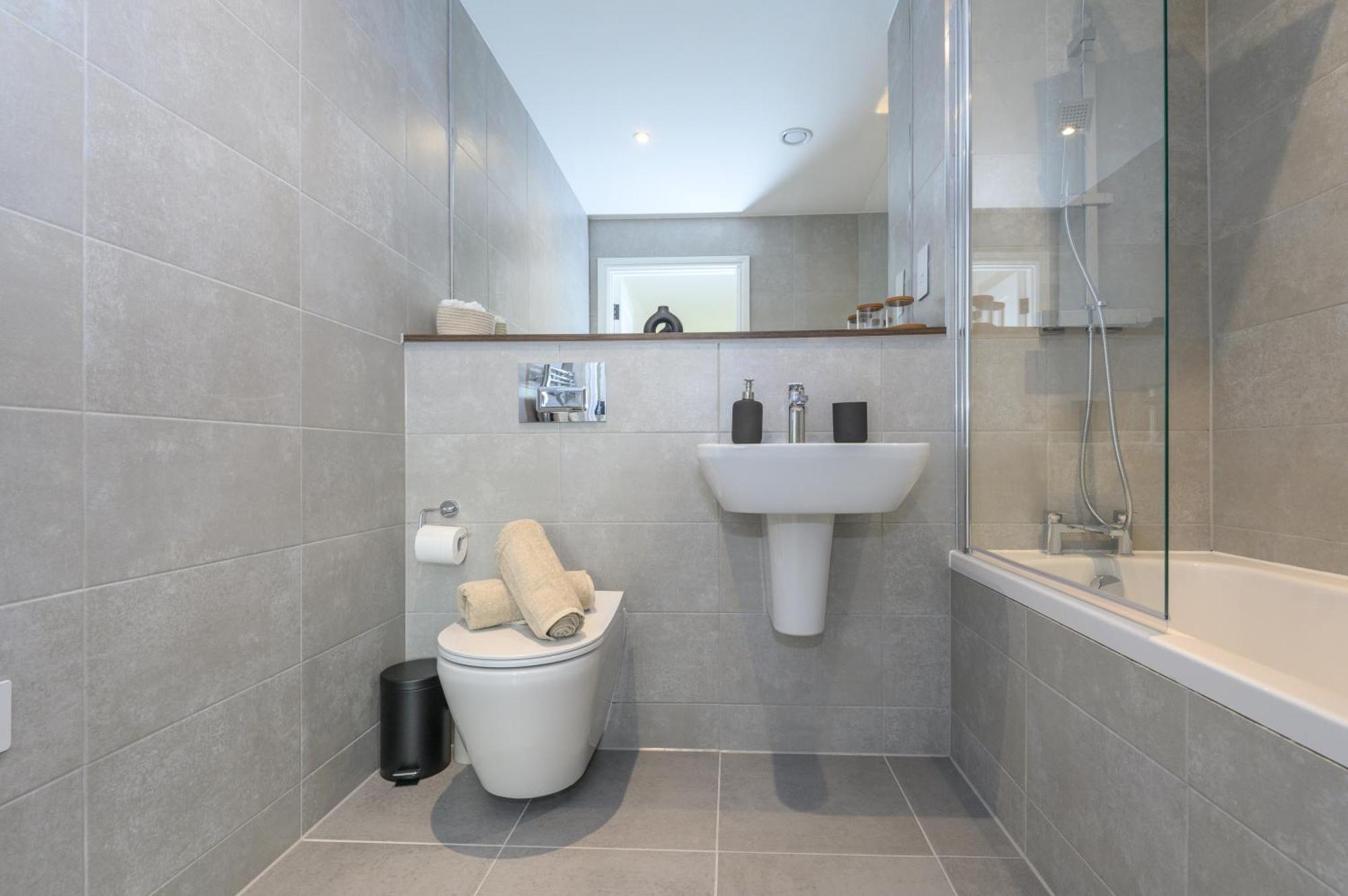 Superior 1 Bed Apartment By Leeds Train Staiton エクステリア 写真